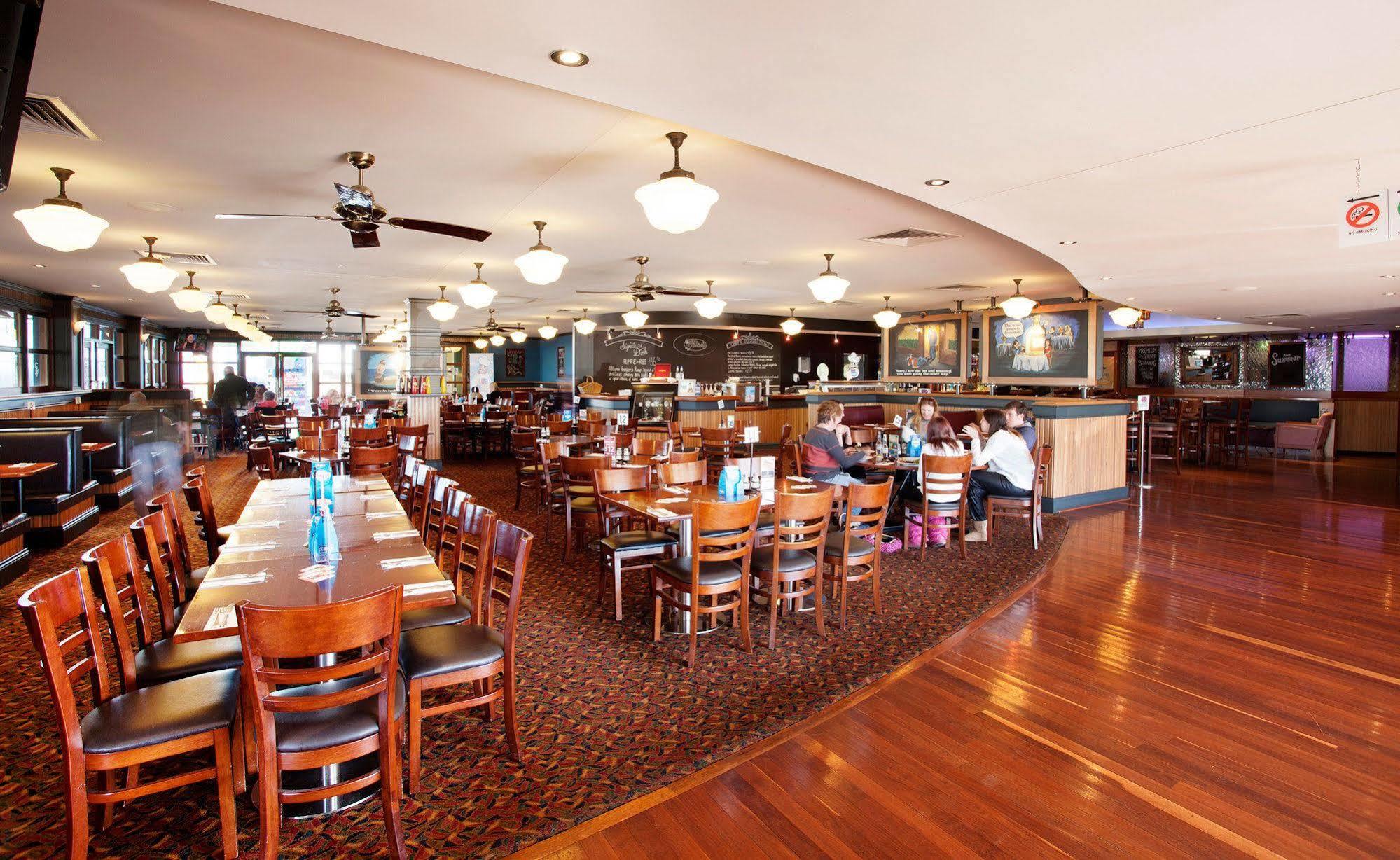Wilsonton Hotel Toowoomba Buitenkant foto