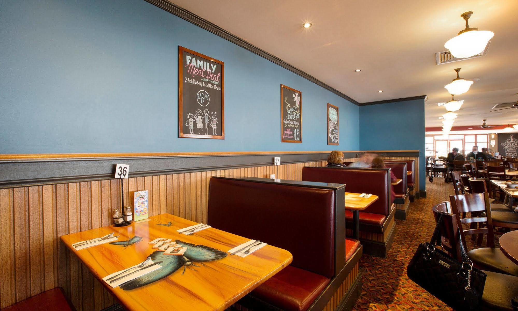 Wilsonton Hotel Toowoomba Buitenkant foto